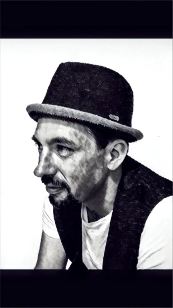 Autor: Merlak, Tibor