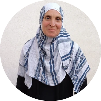 Autor: Nouria, Maria