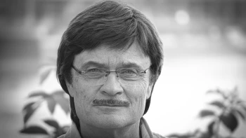 Autor: Poniewaz, Edward