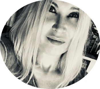 Autor: Shadar, V. D.