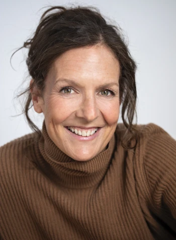 Autor: Tinkl, Cristina